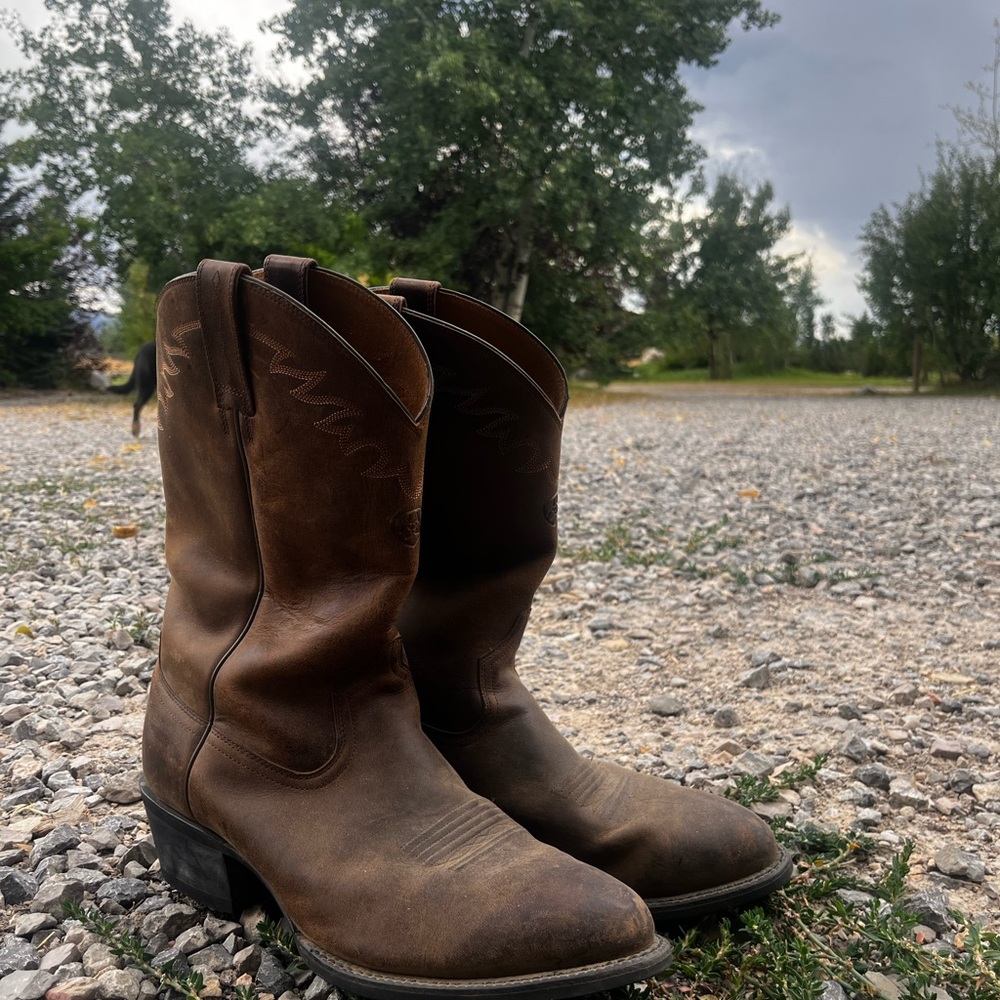Ariat Distressed Brown Western Boots